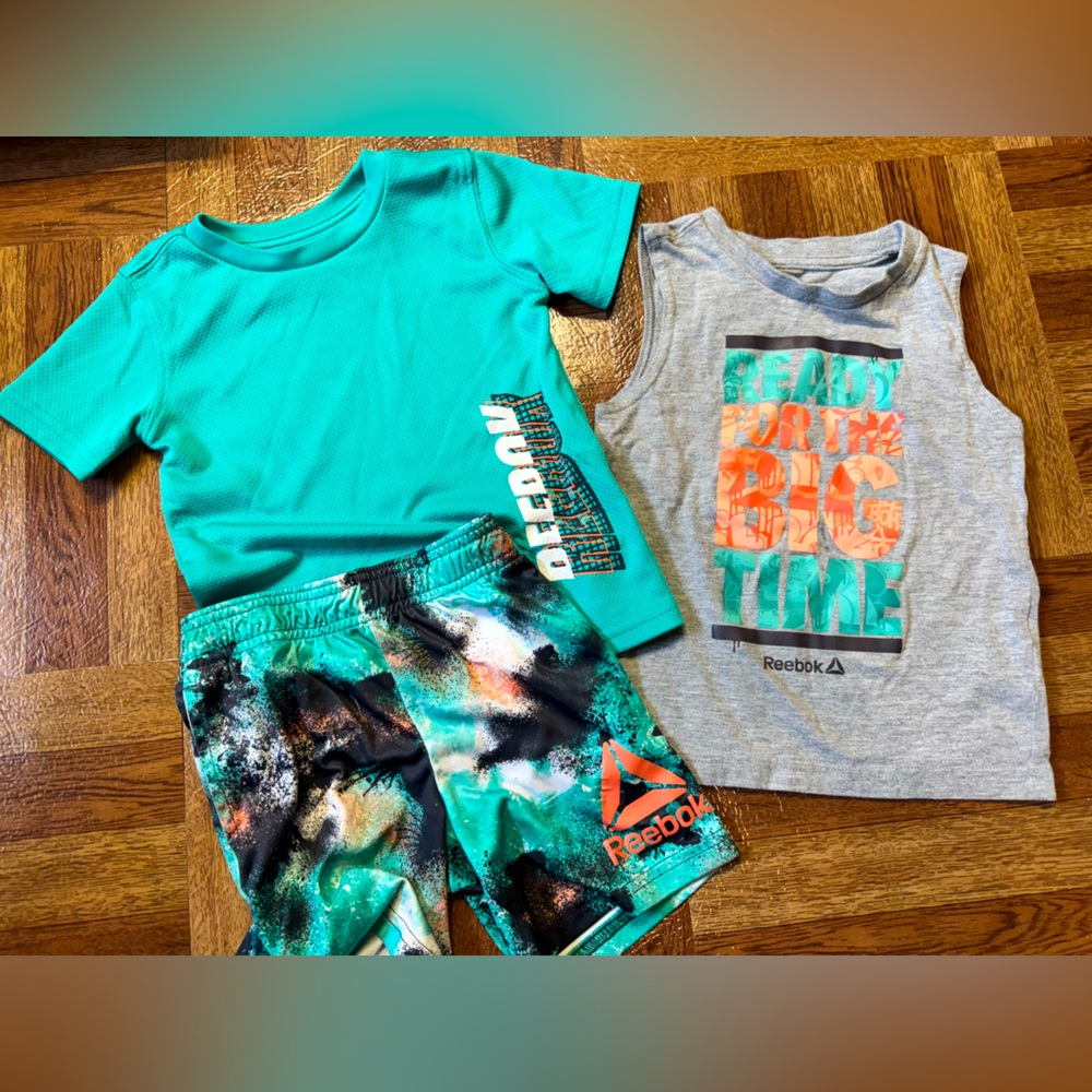 Reebok 3pc set size 3T